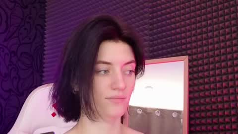 Snapshot of roxy_riot_ chatting on March 11, 2025, 7:37 am roxy_riot_ online show from March 11, 2025, 7:37 am