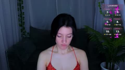 Snapshot of roxy_riot_ chatting on November 7, 2025, 1:27 am roxy_riot_ online show from November 7, 2025, 1:27 am