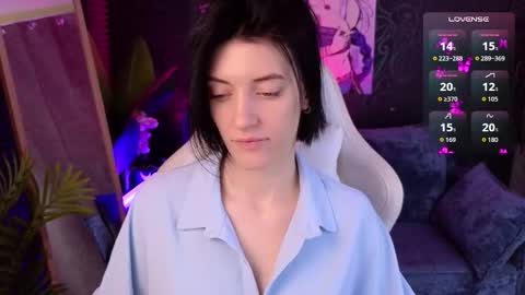 Snapshot of roxy_riot_ chatting on November 16, 2025, 1:55 am roxy_riot_ online show from November 16, 2025, 1:55 am