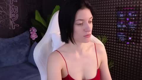 Snapshot of roxy_riot_ chatting on November 25, 2025, 1:38 am roxy_riot_ online show from November 25, 2025, 1:38 am