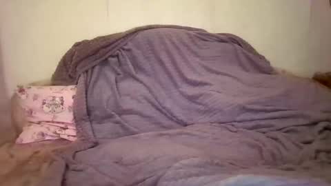 Snapshot of roxy_secrets chatting on October 11, 2025, 1:31 pm roxy secrets online show from October 11, 2025, 1:31 pm