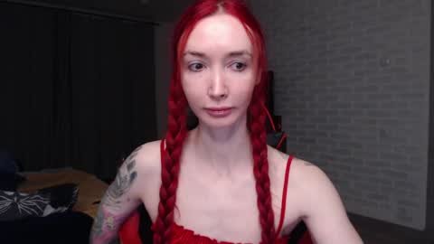 Snapshot of roxy_silver chatting on April 24, 2026, 9:06 pm Roxy online show from April 24, 2026, 9:06 pm
