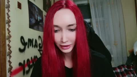 Snapshot of roxy_silver chatting on May 28, 2026, 9:23 pm Roxy online show from May 28, 2026, 9:23 pm
