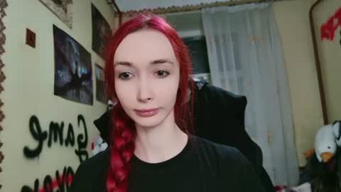 Snapshot of roxy_silver chatting on June 20, 2026, 9:17 pm Roxy online show from June 20, 2026, 9:17 pm