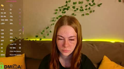 Snapshot of roxy_sunny chatting on October 29, 2025, 9:22 am Roxy GMT2 Mon 10 AM - 4 PMTue 10 AM - 4 PM Wed 10 AM - 4 PM Sat 10 AM - 4 PM Sun 10 AM - 4 PM. online show from October 29, 2025, 9:22 am