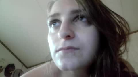 Roxy and Brock online show from October 22, 2025, 8:08 pm