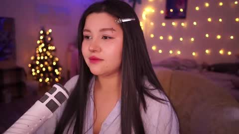 roxysuh online show from March 8, 2025, 7:16 am