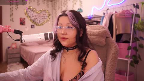 Snapshot of roxysuh chatting on February 16, 2026, 6:31 am roxysuh online show from February 16, 2026, 6:31 am