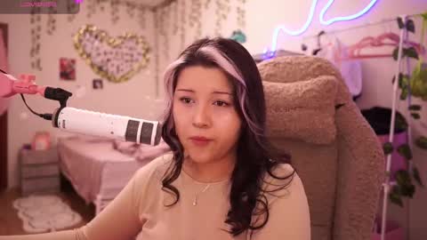 Snapshot of roxysuh chatting on February 21, 2026, 6:58 am roxysuh online show from February 21, 2026, 6:58 am