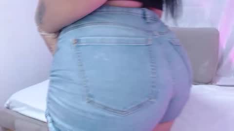 Snapshot of royalebruna chatting on February 18, 2026, 2:02 pm Bruna Royale online show from February 18, 2026, 2:02 pm