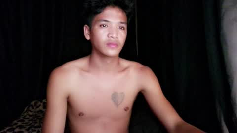Snapshot of royaltyfvcker chatting on June 28, 2026, 1:17 pm Prince and Princess online show from June 28, 2026, 1:17 pm