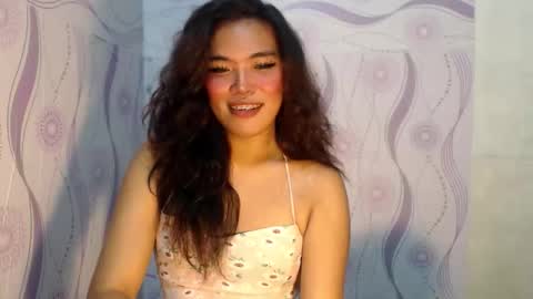 royaltymarcela6969 online show from February 16, 2026, 8:16 pm
