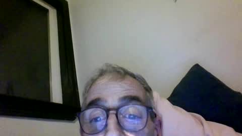 Snapshot of royboy2561 chatting on November 4, 2025, 7:07 am Roy Murrin online show from November 4, 2025, 7:07 am