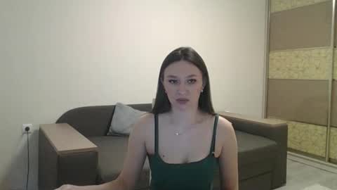 Snapshot of roza05x chatting on April 17, 2026, 9:45 am Roza05x online show from April 17, 2026, 9:45 am