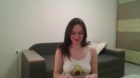 Snapshot of roza05x chatting on April 22, 2026, 10:28 am Roza05x online show from April 22, 2026, 10:28 am