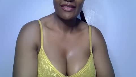 rozie34 online show from May 4, 2026, 1:34 am