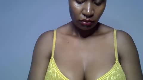 rozie34 online show from May 11, 2026, 7:36 am