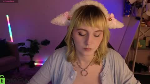 Roziett online show from April 14, 2026, 8:31 am