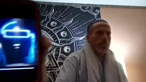 Ryan online show from April 17, 2026, 1:08 am