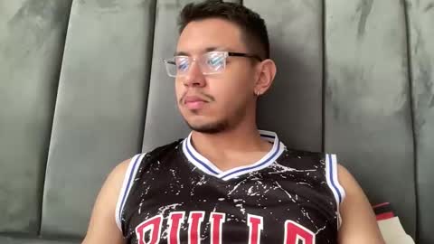 Snapshot of ruandavid chatting on November 9, 2025, 7:12 pm Ruan David online show from November 9, 2025, 7:12 pm