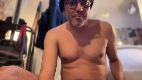 Subhole caged online show from December 19, 2025, 3:41 pm