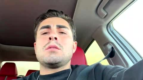 rubenzaragosa09 online show from April 3, 2026, 9:57 pm