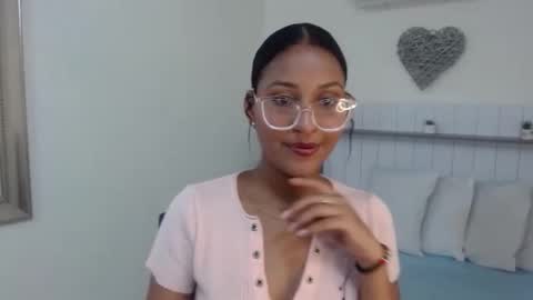 rubi_diamondk online show from April 10, 2026, 8:02 pm