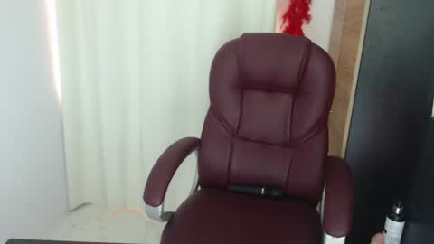 Rubi online show from June 15, 2026, 3:47 pm