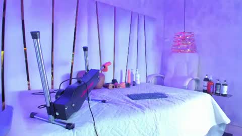 Snapshot of rubi_lovee chatting on July 18, 2026, 3:27 pm Rubi online show from July 18, 2026, 3:27 pm