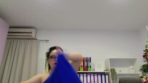 Snapshot of rubiharper chatting on December 16, 2025, 3:11 am Rubi online show from December 16, 2025, 3:11 am