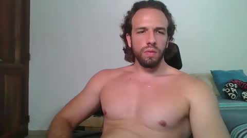 Snapshot of rubio121 chatting on March 6, 2025, 2:18 pm rubio121 online show from March 6, 2025, 2:18 pm