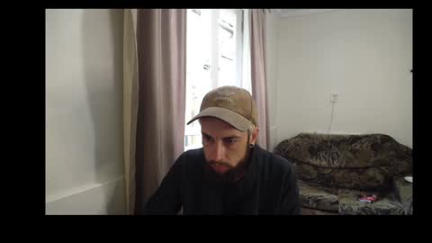 RubitRicky online show from December 5, 2024, 6:44 pm