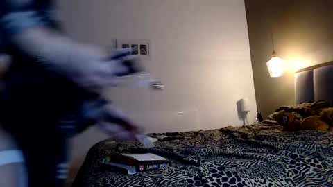 Snapshot of rubix_cubez chatting on November 25, 2025, 1:00 pm Rubix cubez online show from November 25, 2025, 1:00 pm