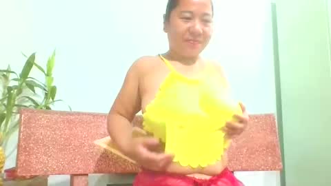 Snapshot of ruby_chann chatting on September 15, 2025, 11:38 pm ruby_chann online show from September 15, 2025, 11:38 pm