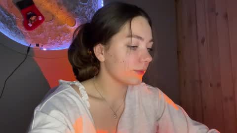 Snapshot of ruby_flame77 chatting on February 12, 2026, 9:10 pm AYSHE online show from February 12, 2026, 9:10 pm