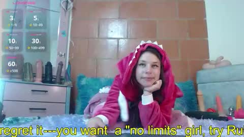 Snapshot of rubyemerald_ chatting on March 3, 2026, 2:07 am rubyemerald_ online show from March 3, 2026, 2:07 am