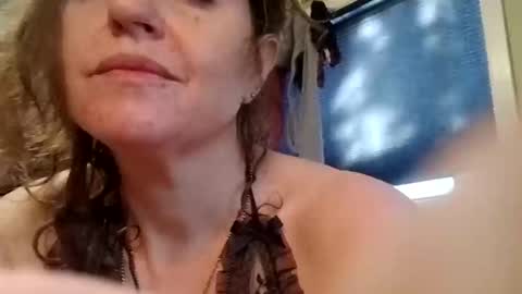 Snapshot of rubylouxe chatting on March 8, 2026, 5:28 pm Rubylouxe online show from March 8, 2026, 5:28 pm