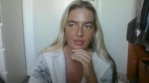 Snapshot of rubyredxxxoxxx chatting on January 2, 2025, 12:46 pm rubyredxxxoxxx online show from January 2, 2025, 12:46 pm