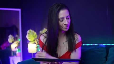 Snapshot of rubyrya chatting on November 19, 2025, 10:32 pm Ruby online show from November 19, 2025, 10:32 pm