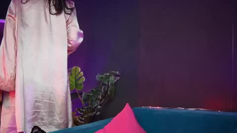  Ruby  online show from April 12, 2026, 11:21 pm