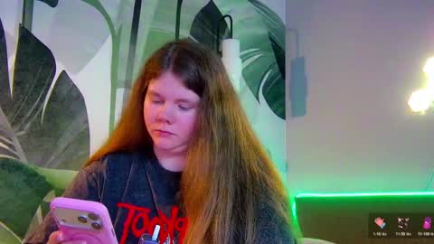 Snapshot of rubyvalen chatting on April 25, 2026, 1:19 am Ruby online show from April 25, 2026, 1:19 am