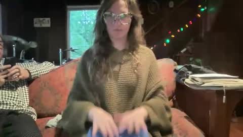 Snapshot of rubywavesback chatting on December 21, 2025, 11:23 pm rubywavesback online show from December 21, 2025, 11:23 pm