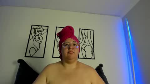 I am  Ruby online show from November 22, 2025, 7:13 pm