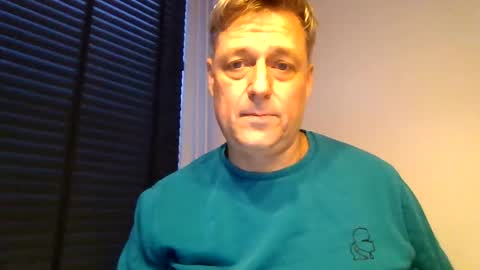 Snapshot of rudeski chatting on December 14, 2025, 2:55 pm rudeski online show from December 14, 2025, 2:55 pm