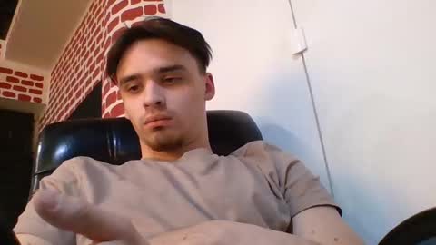 Snapshot of rufuspit chatting on December 12, 2024, 2:55 pm Rufus online show from December 12, 2024, 2:55 pm