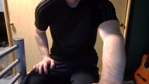 rugby_boy2000 online show from September 15, 2025, 5:24 pm