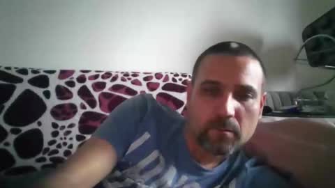 rul3ssuck online show from November 6, 2025, 7:53 am