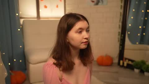 Lilith online show from December 19, 2025, 12:12 pm