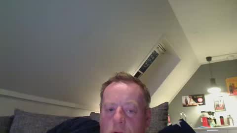 bignorwegian online show from October 19, 2025, 12:00 am