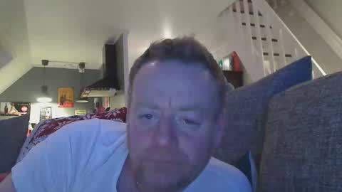 Snapshot of runepetter chatting on December 18, 2025, 8:48 pm bignorwegian online show from December 18, 2025, 8:48 pm
